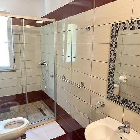 Noi Sea View Apartment Vlore Exterior photo